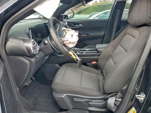 2026 CHEVROLET EQUINOX 1LT — DENT
