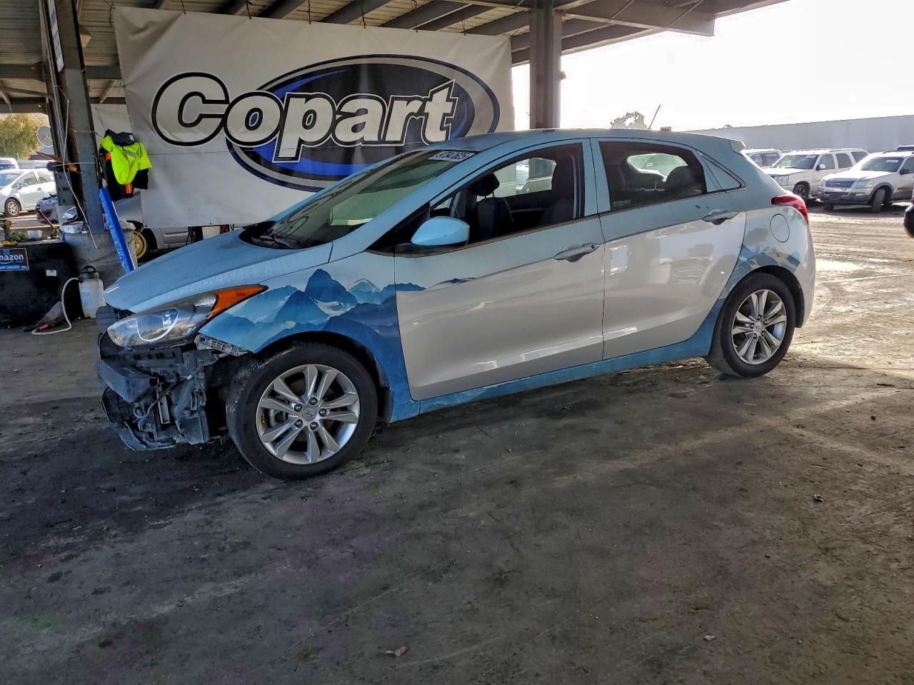 2016 HYUNDAI ELANTRA — Front 3/4