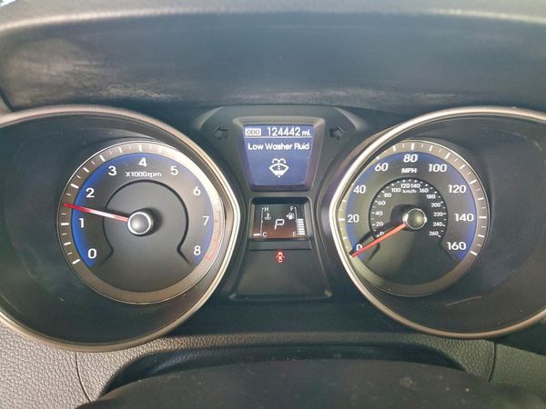 2016 HYUNDAI ELANTRA — ODOM