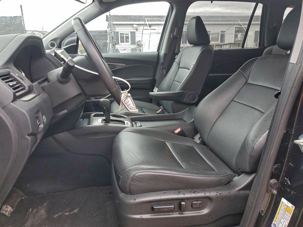 2020 HONDA PILOT