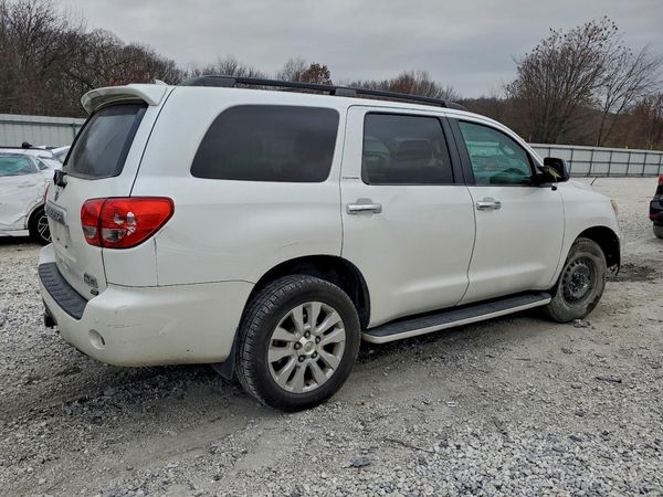 2015 TOYOTA SEQUOIA