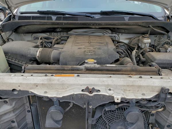 2015 TOYOTA SEQUOIA