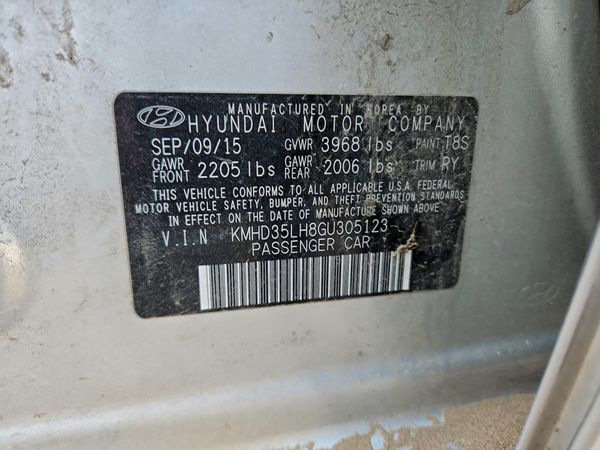 2016 HYUNDAI ELANTRA