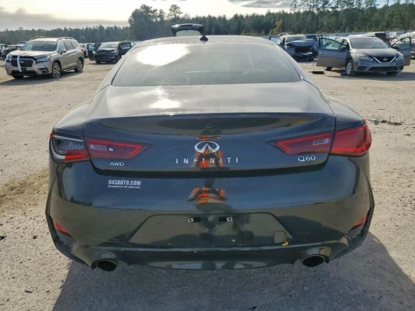 2017 INFINITI Q60