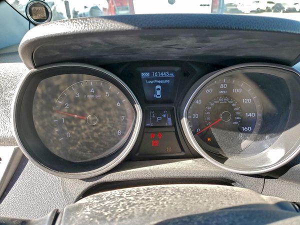2016 HYUNDAI ELANTRA — ODOM
