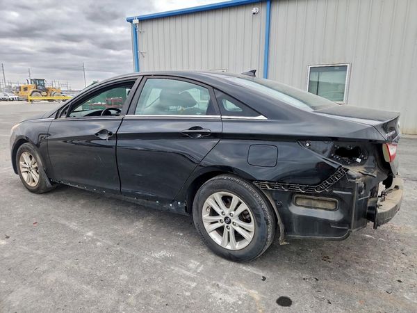 2013 HYUNDAI SONATA GLS/ GLS Popular