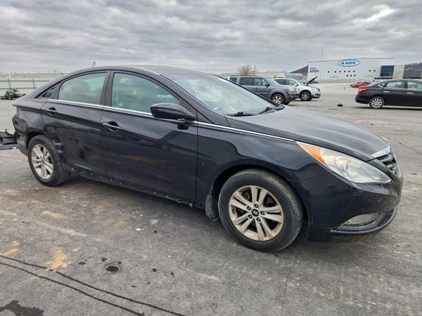 2013 HYUNDAI SONATA GLS/ GLS Popular