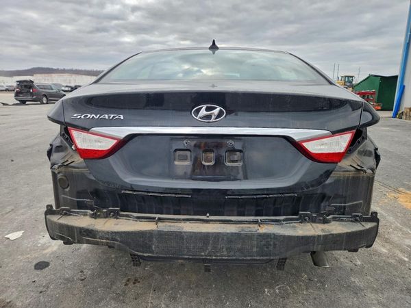 2013 HYUNDAI SONATA GLS/ GLS Popular