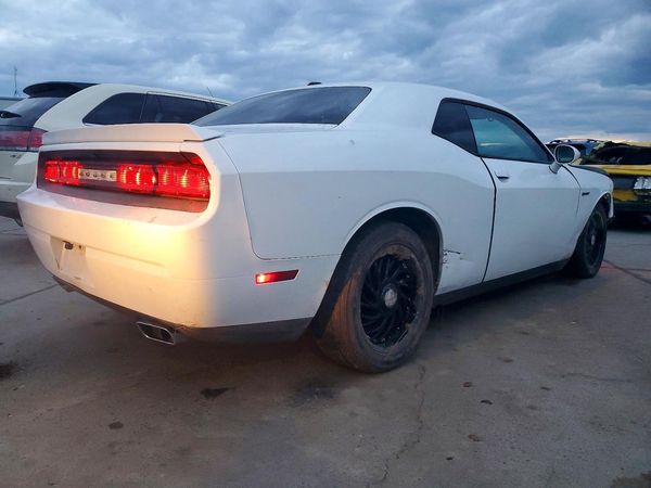 2014 DODGE CHALLENGER R/T