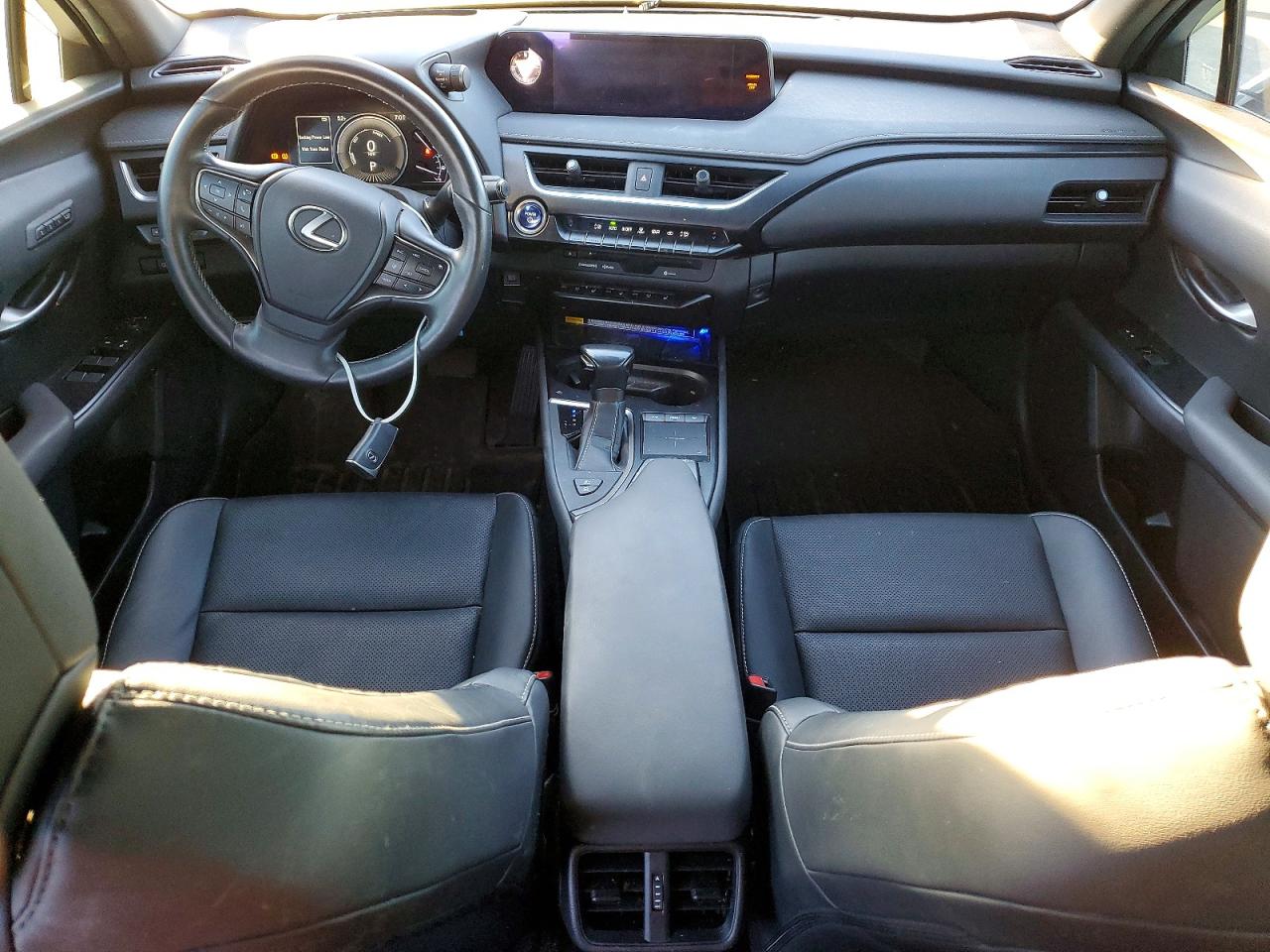 2019 LEXUS UX