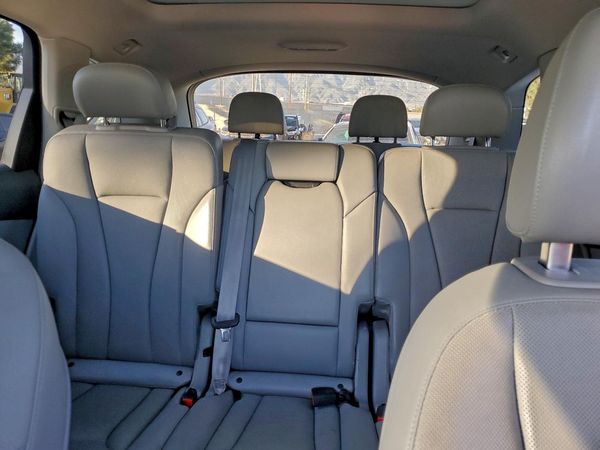 2017 AUDI Q7 quattro Premium Plus