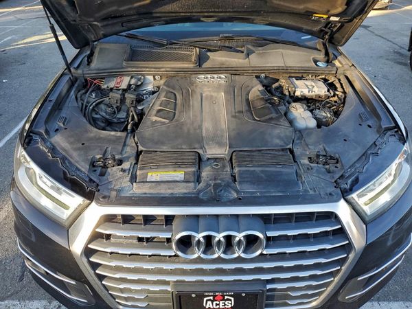 2017 AUDI Q7 quattro Premium Plus
