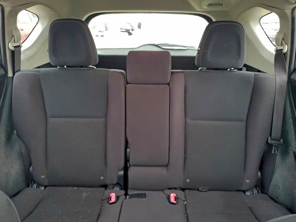 2015 TOYOTA RAV4 XLE (M Grade)