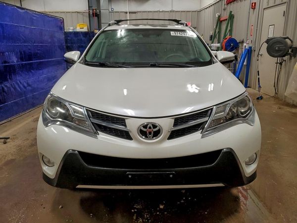 2015 TOYOTA RAV4