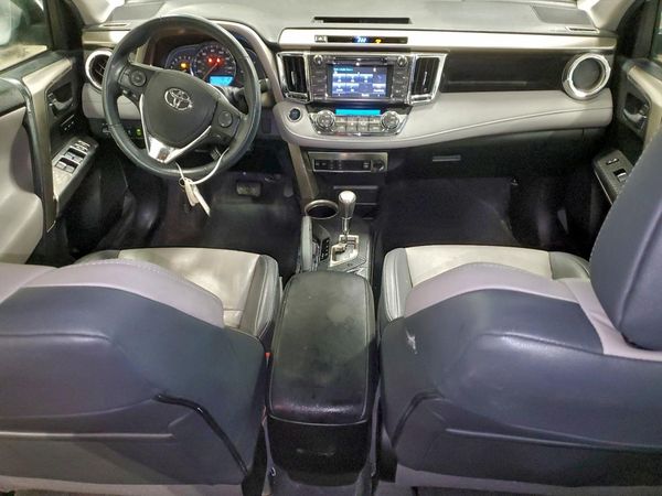 2015 TOYOTA RAV4