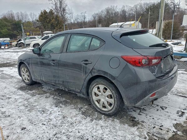 2015 MAZDA 3
