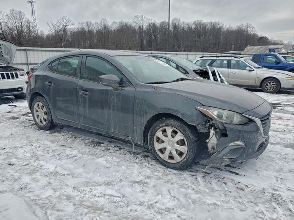 2015 MAZDA 3