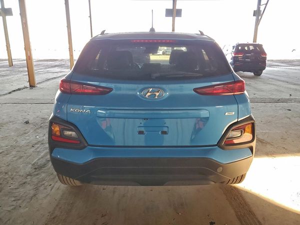2018 HYUNDAI KONA SEL with Tech Pkg