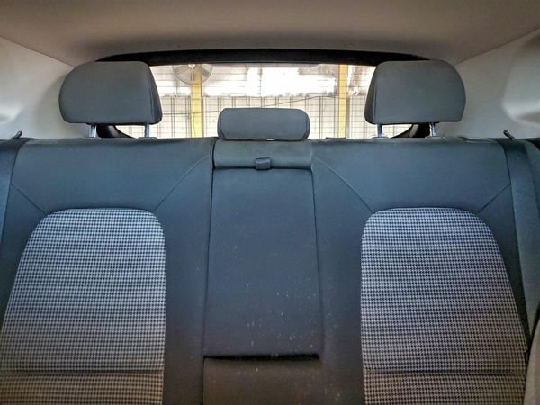 2018 HYUNDAI KONA SEL with Tech Pkg