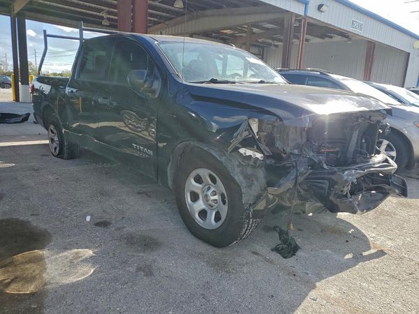 2019 NISSAN TITAN