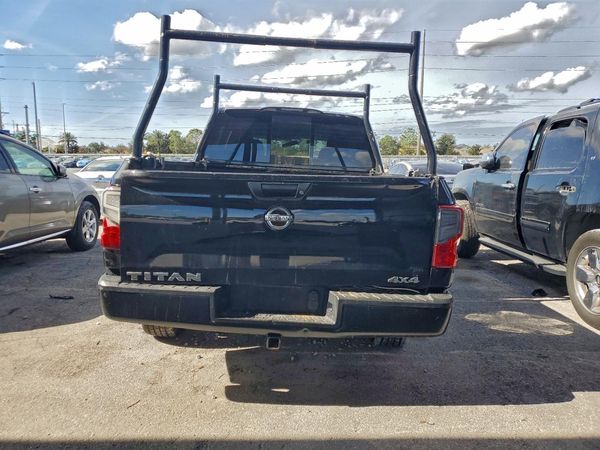 2019 NISSAN TITAN