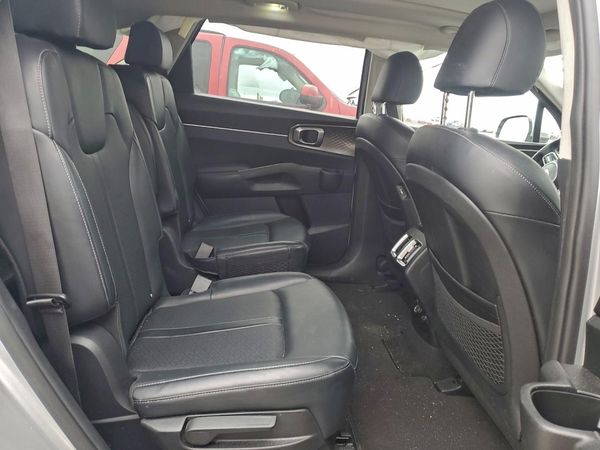 2021 KIA SORENTO EX