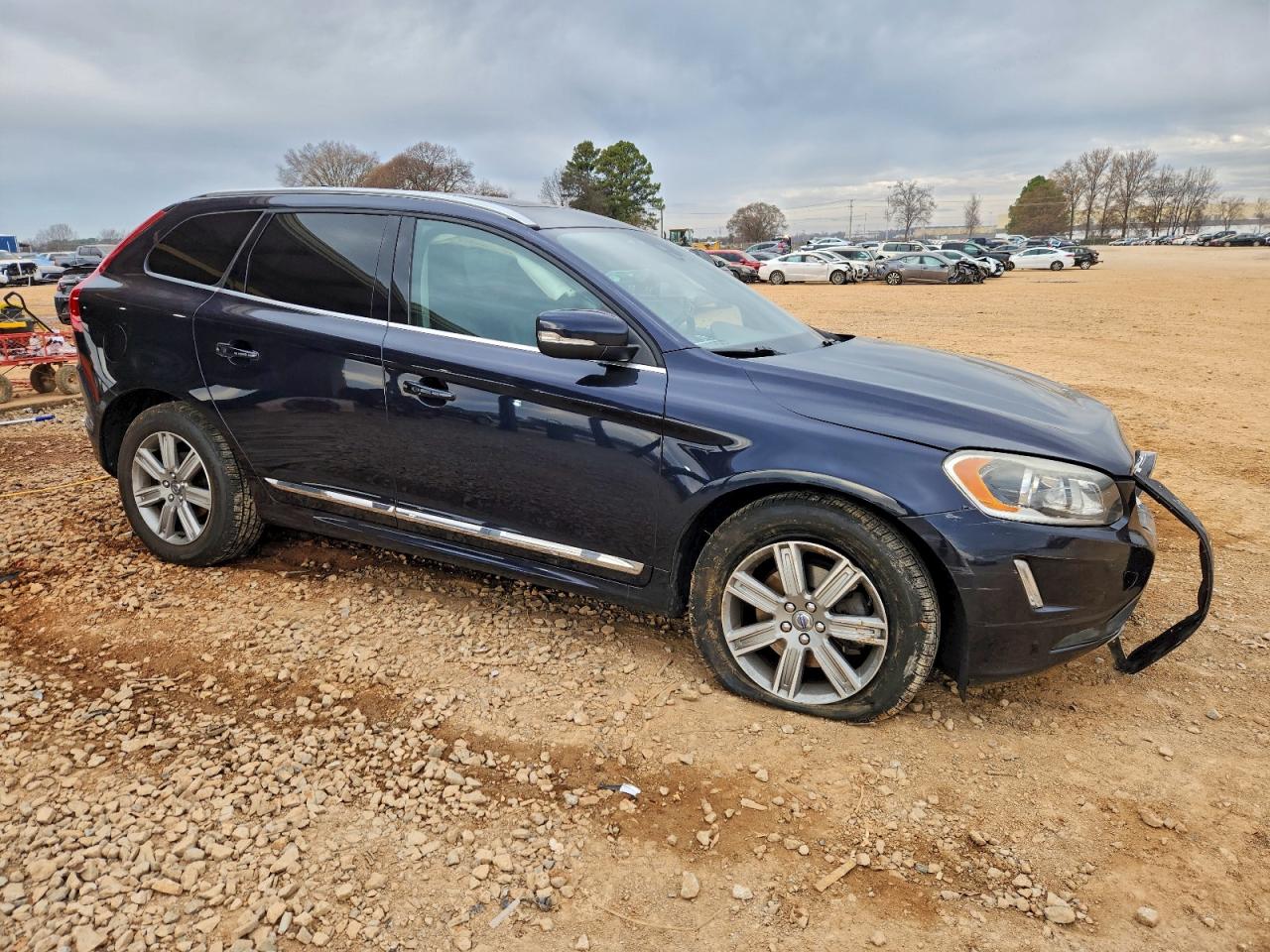 2016 VOLVO XC60