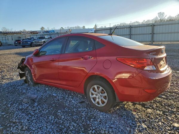 2012 HYUNDAI ACCENT