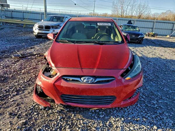 2012 HYUNDAI ACCENT