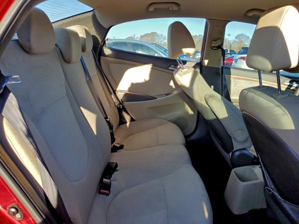 2012 HYUNDAI ACCENT