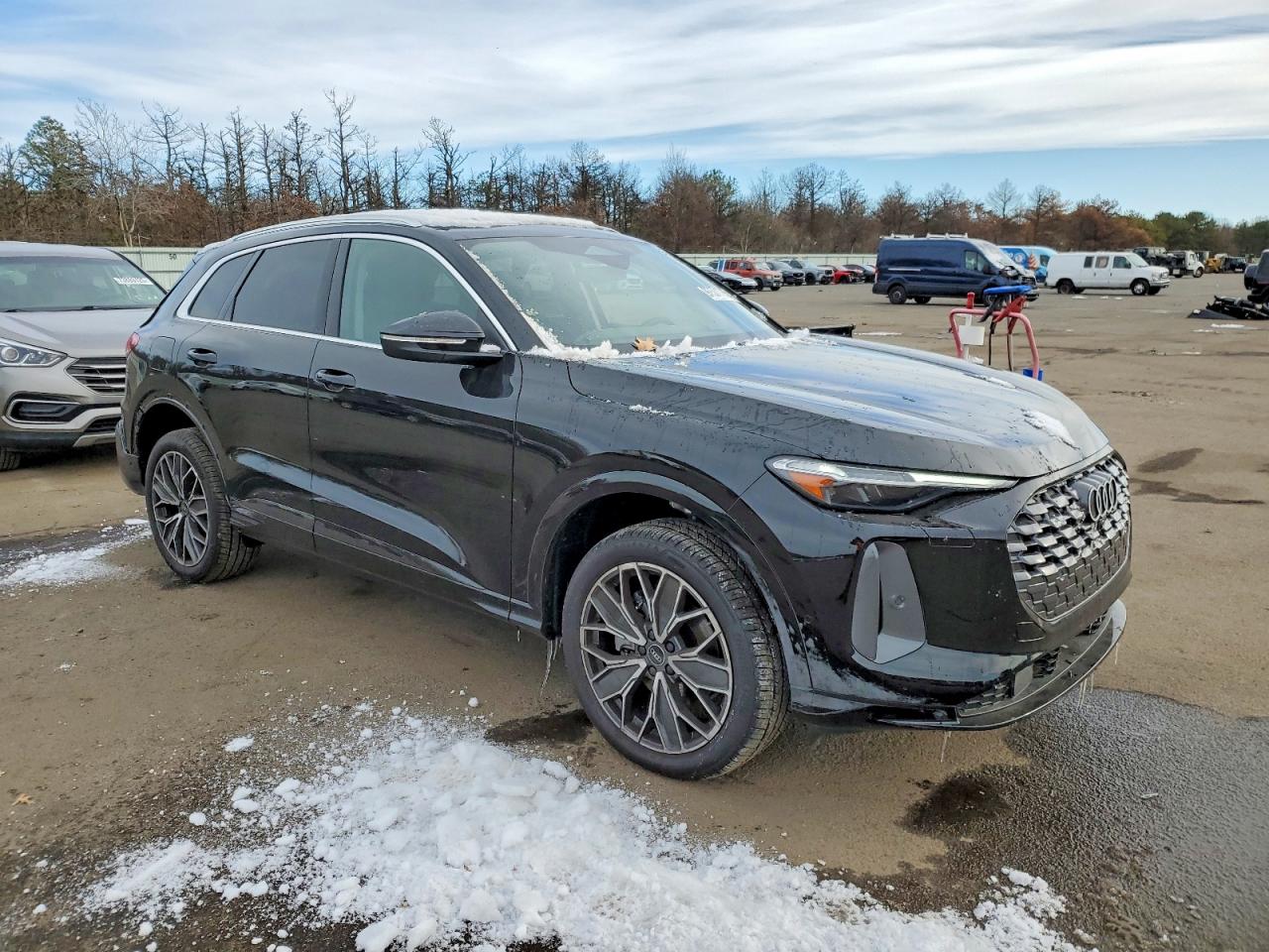 2025 AUDI Q5 quattro Premium Plus