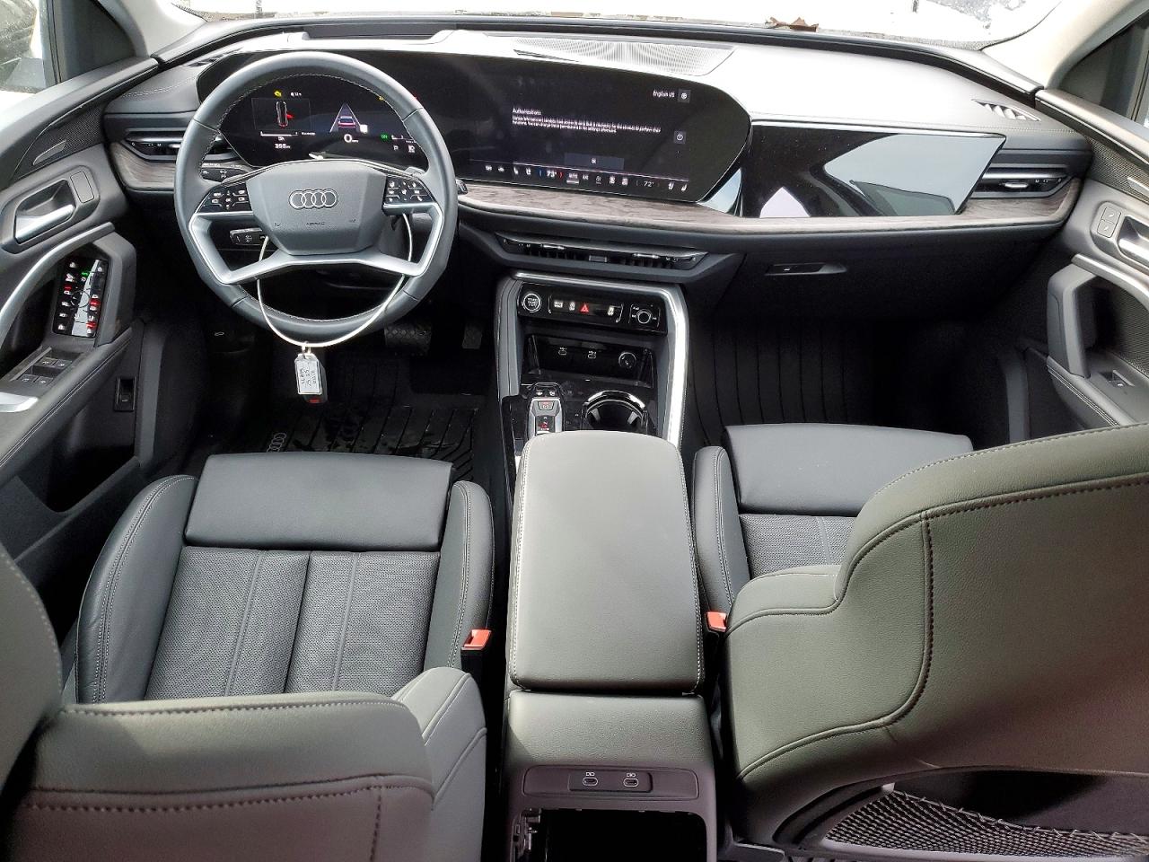 2025 AUDI Q5 quattro Premium Plus