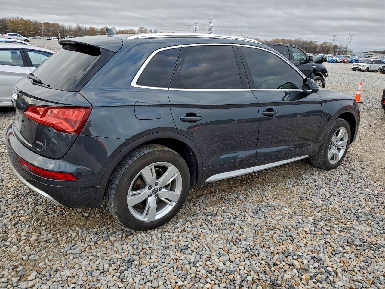 2019 AUDI Q5