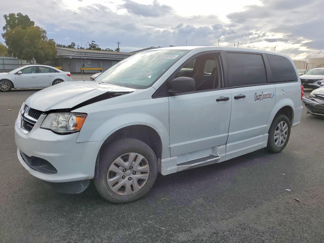 2019 DODGE GRAND CARAVAN SE