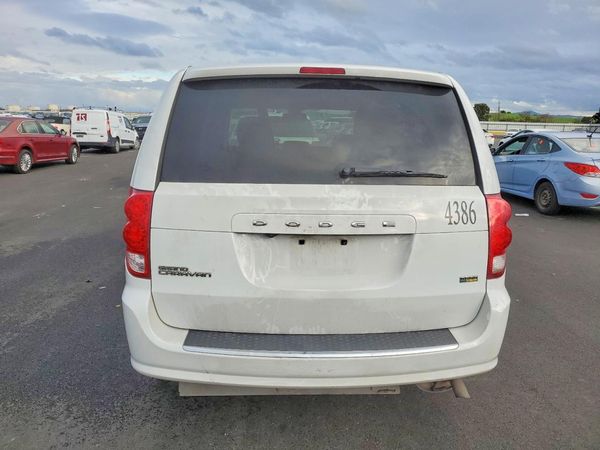 2019 DODGE GRAND CARAVAN SE