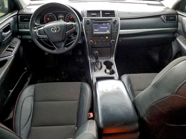 2017 TOYOTA CAMRY