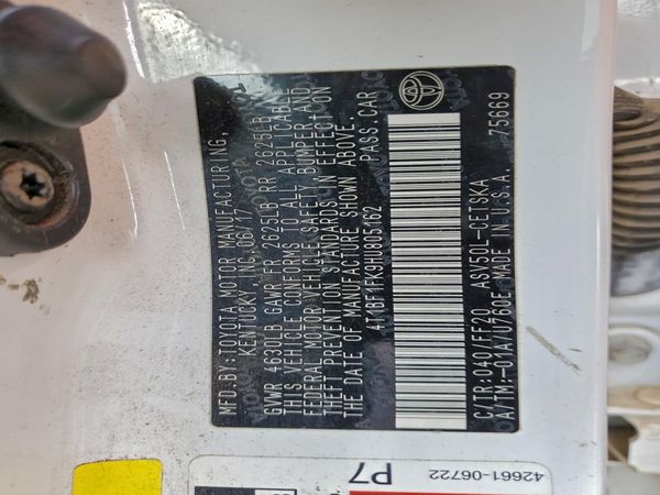 2017 TOYOTA CAMRY