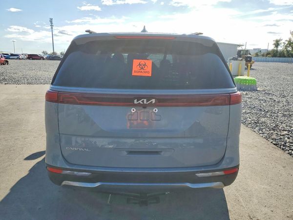 2024 KIA CARNIVAL