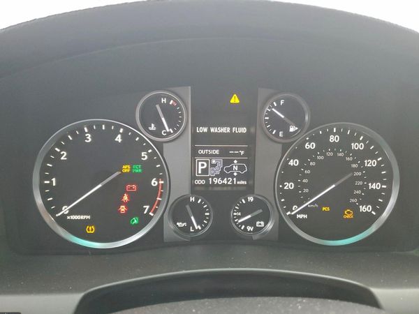 2015 LEXUS LX