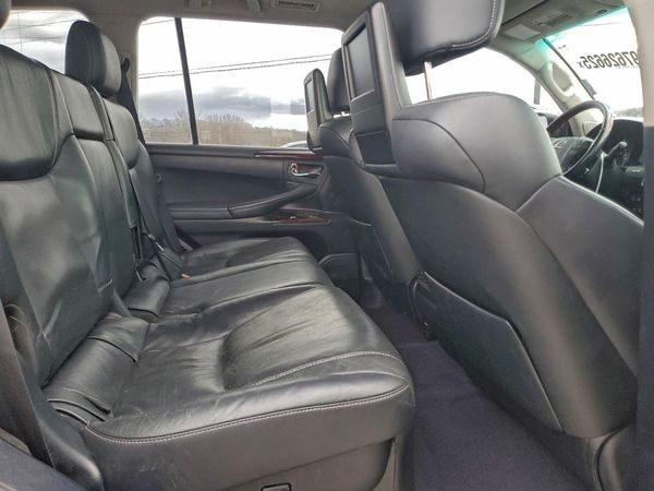 2015 LEXUS LX