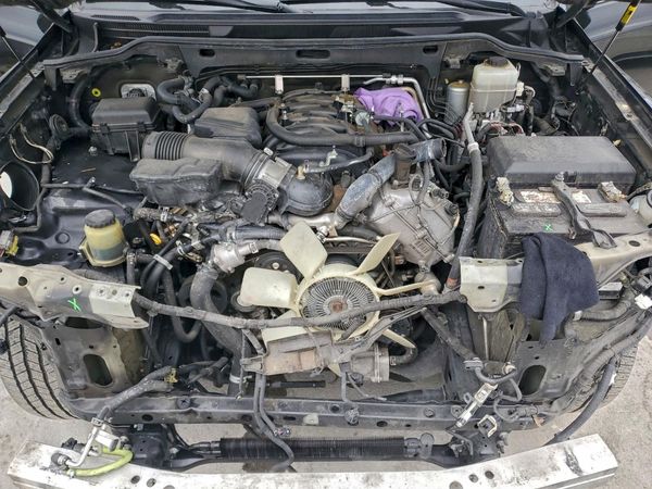 2015 LEXUS LX