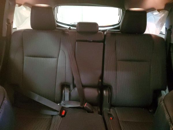2018 TOYOTA HIGHLANDER LE/LE Plus