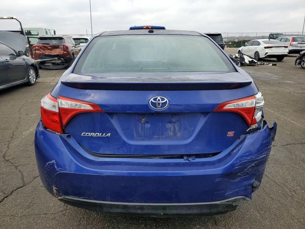 2015 TOYOTA COROLLA
