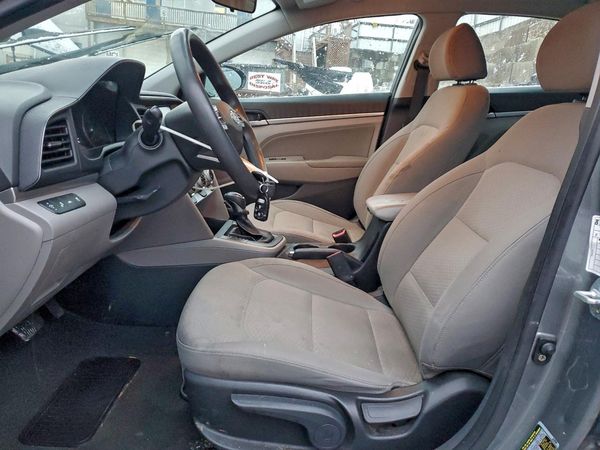 2019 HYUNDAI ELANTRA