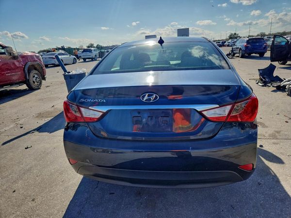 2014 HYUNDAI SONATA