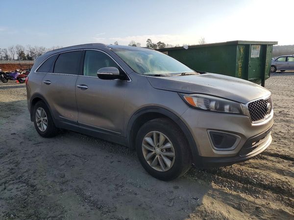 2016 KIA SORENTO L / LX