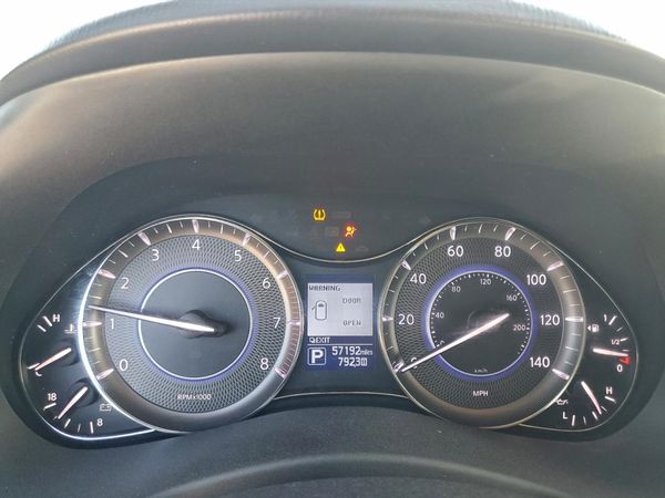 2017 INFINITI QX80