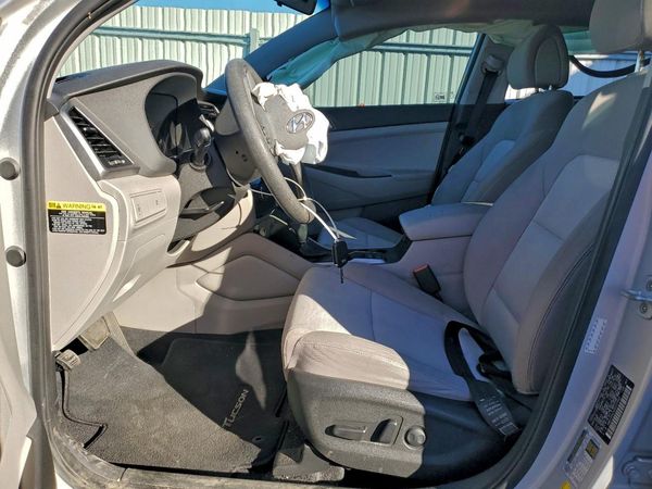 2016 HYUNDAI TUCSON — DENT