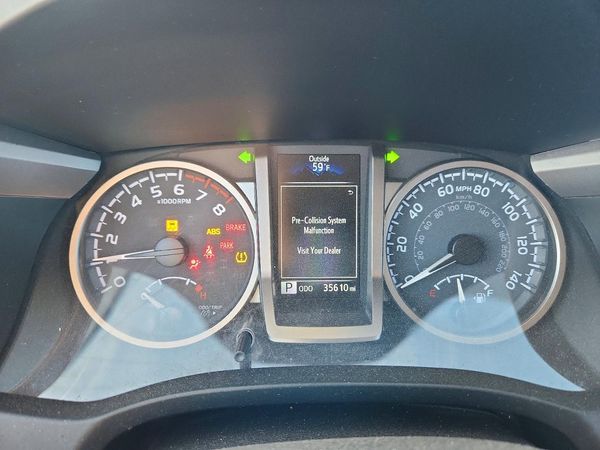 2021 TOYOTA TACOMA SR5
