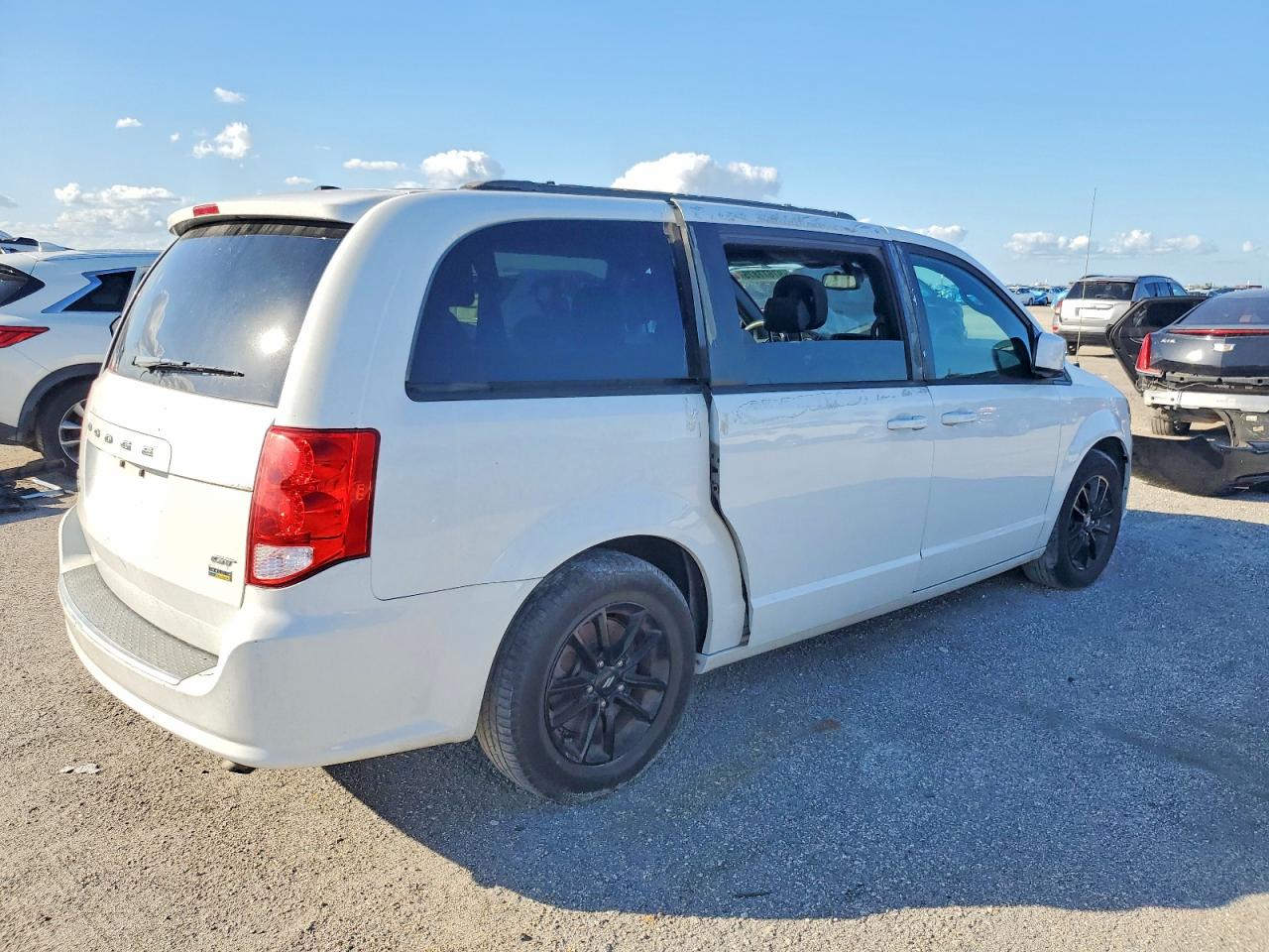 2019 DODGE GRAND CARAVAN GT